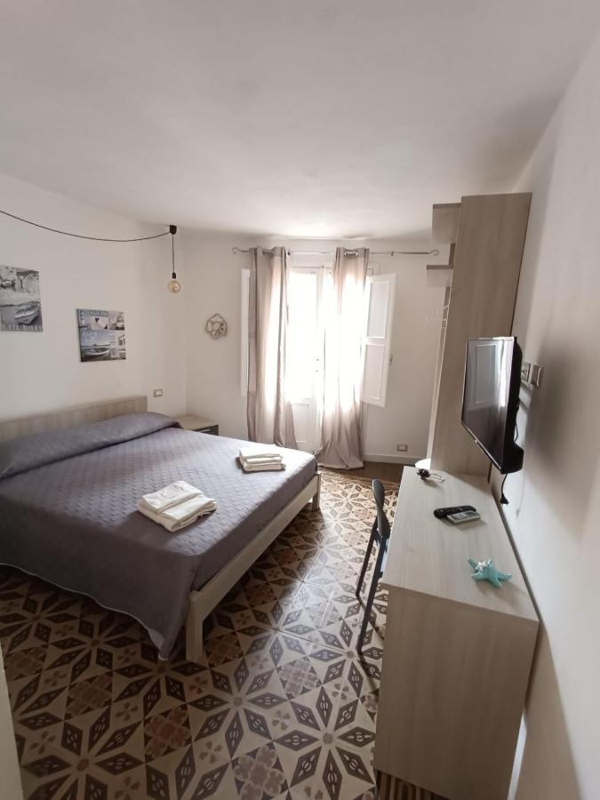 Casa Anna Hotel Трапани Екстериор снимка